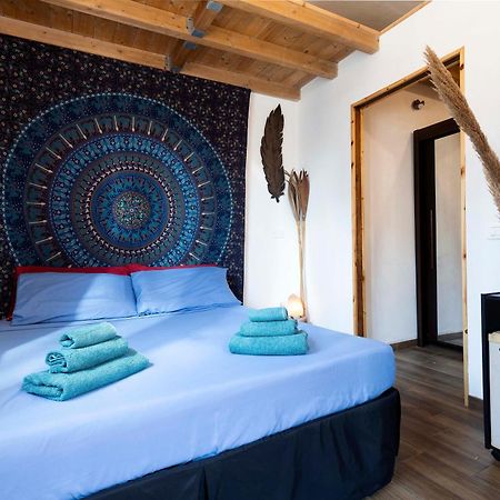 Hotel La Piuma Quartu SantʼElena Zewnętrze zdjęcie